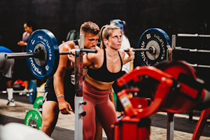 3 Things to Remember While Training Female Lifters